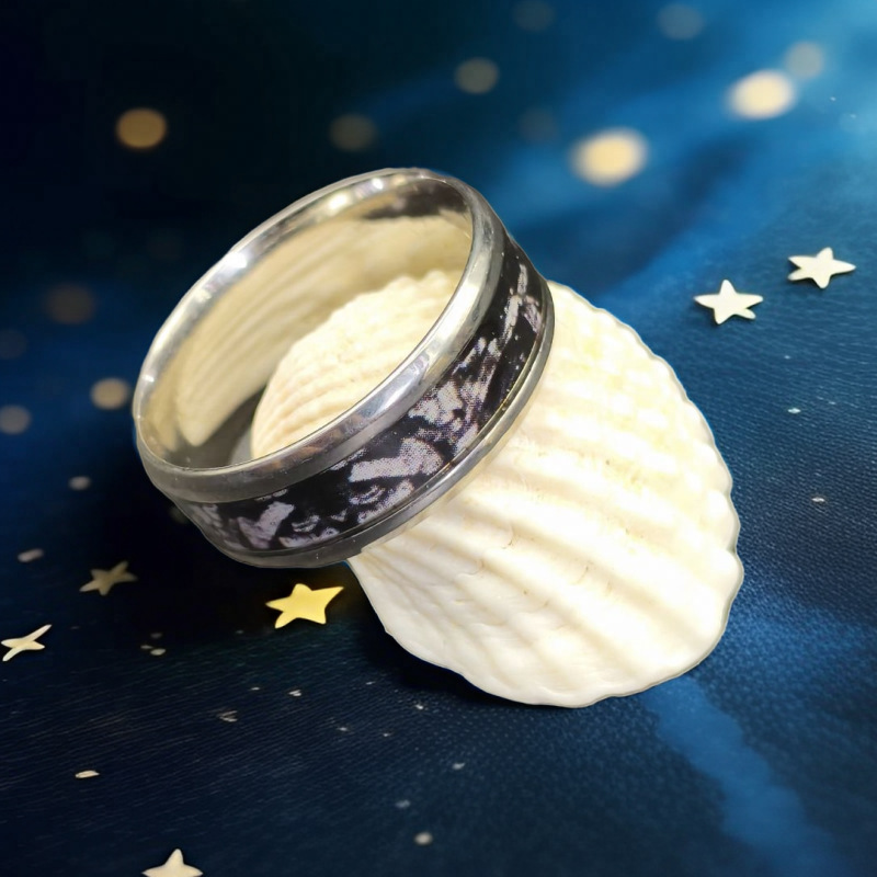 3:Silver-black and white 6083