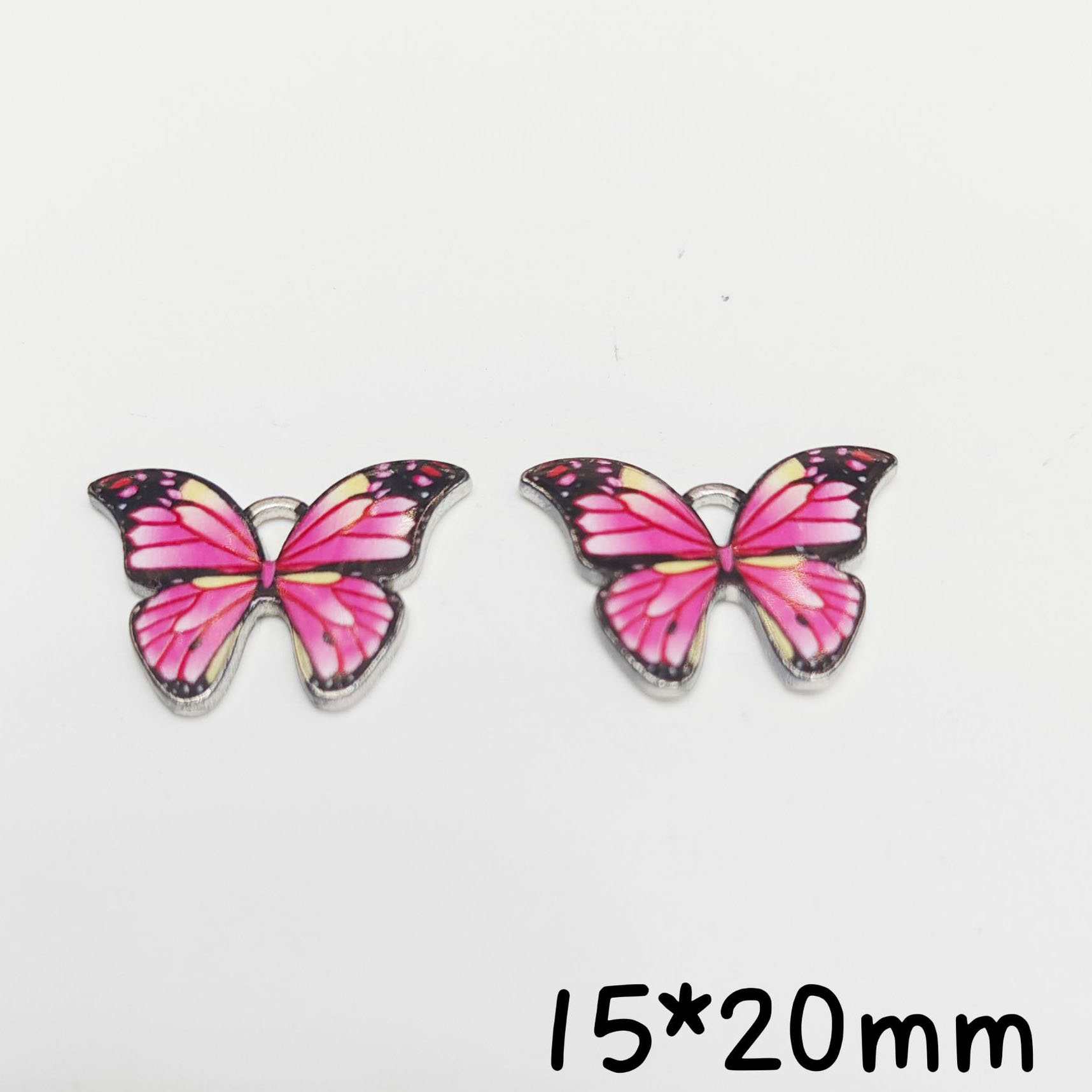 Platinum color and plum red