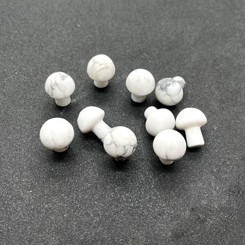 29:Natural white pine