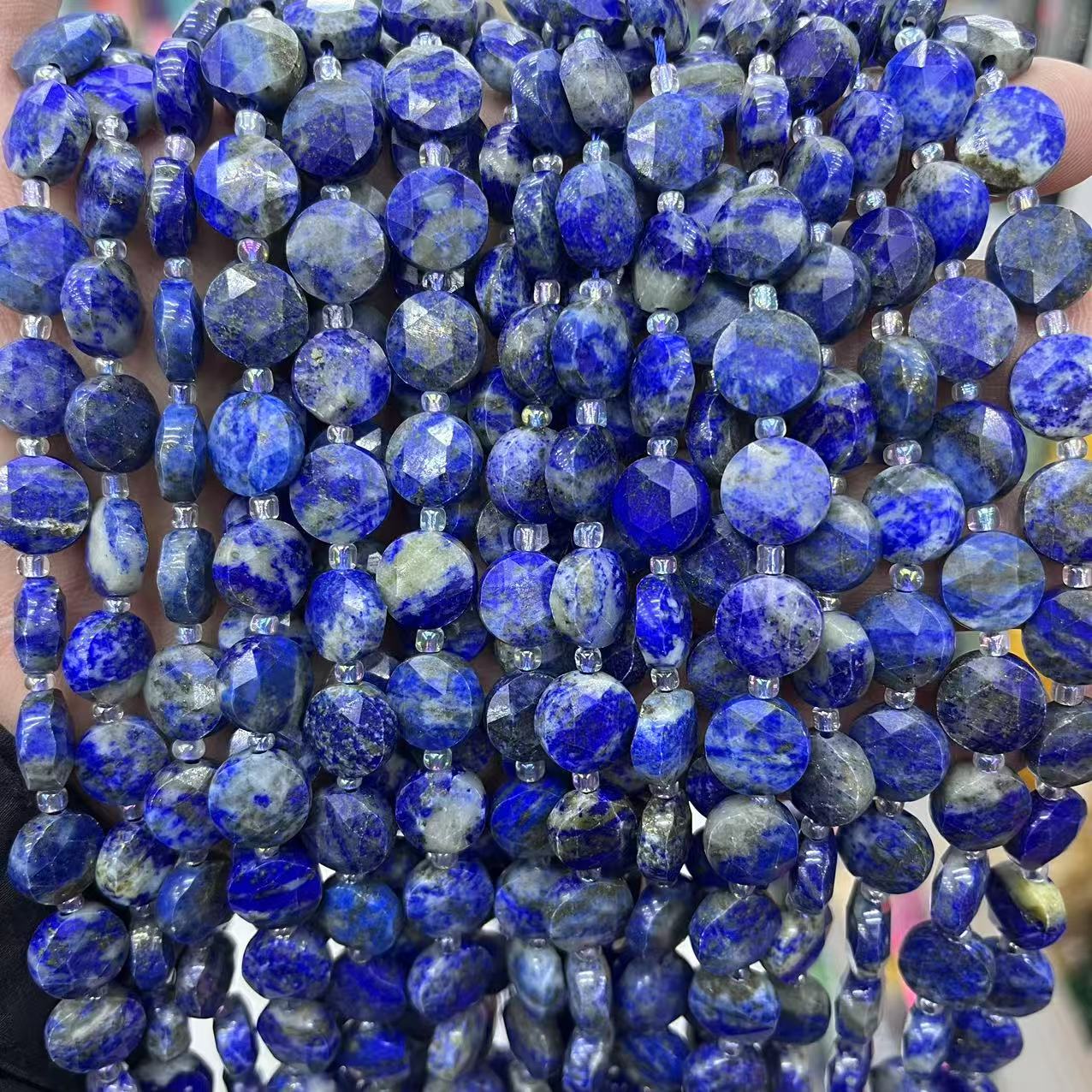 16 lapis-lazuli