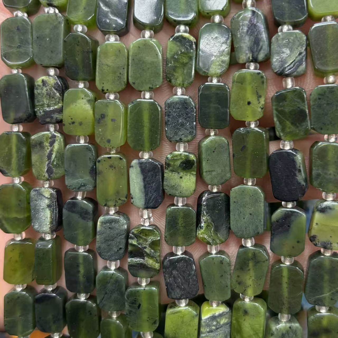 Add jade 8x12mm (about 28 pieces)