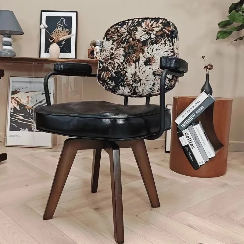 Pattern-black sponge cushion