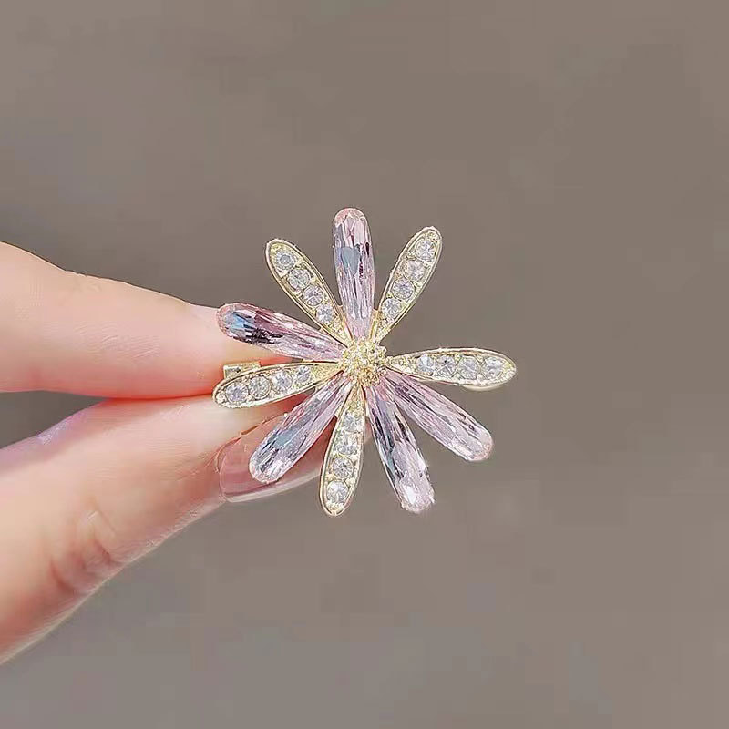18:Brooch Style -114