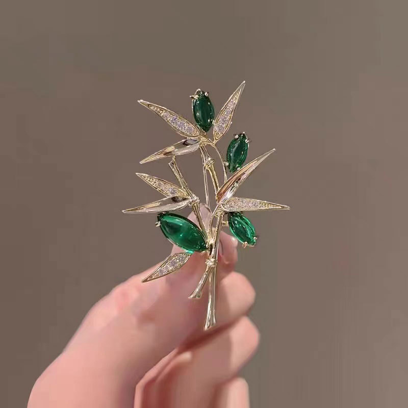 19:Brooch Style -113