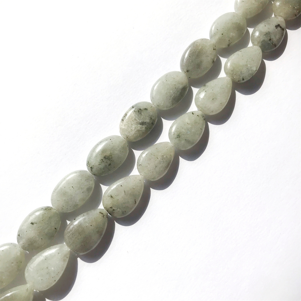 04-gray flash 12*18mm water drop shape, about 22 p