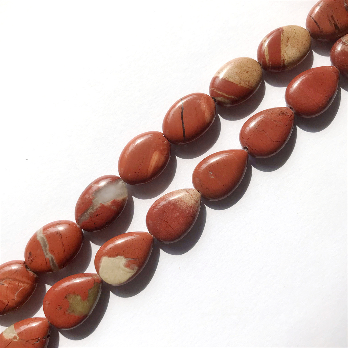 09-red stone 12*18mm water drop shape, about 22 pi