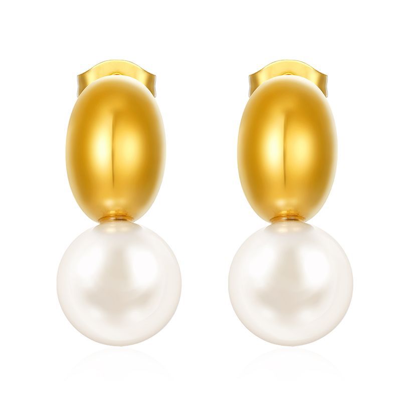 Pearl bean ear studs are golden