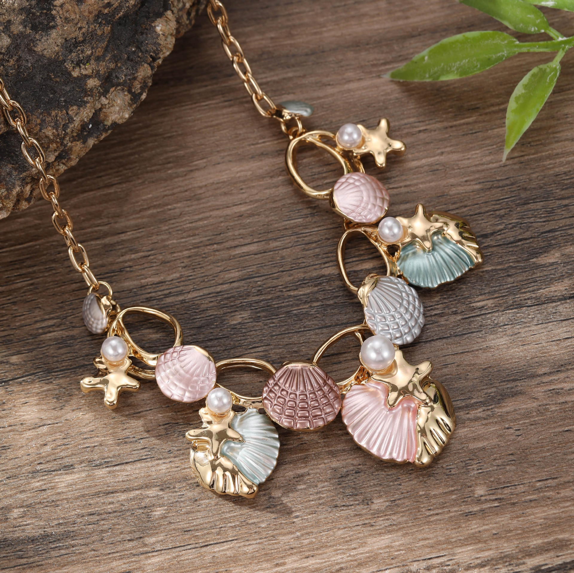 2:Spring color shell necklace