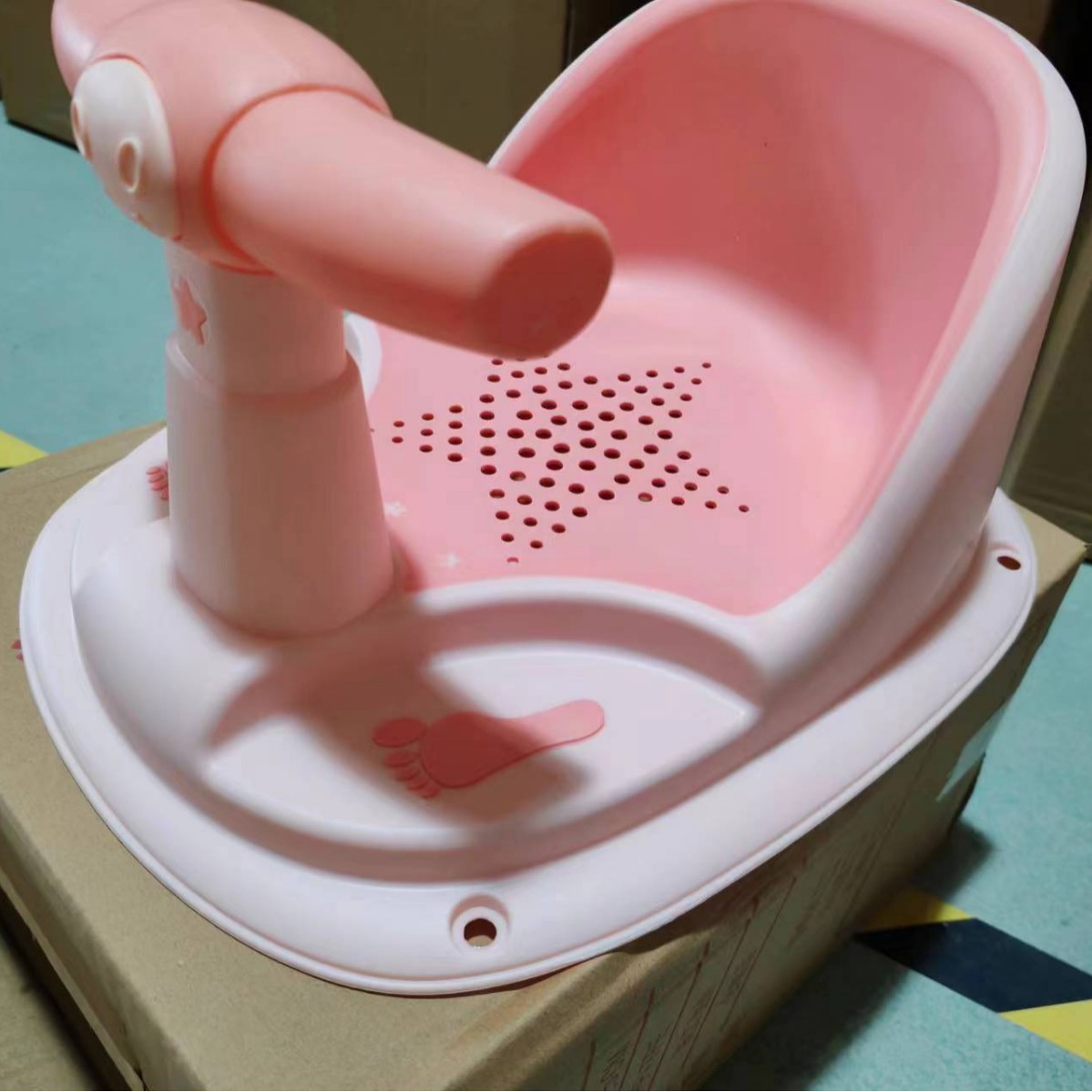 Five-star bath stool pink (with smiley face)