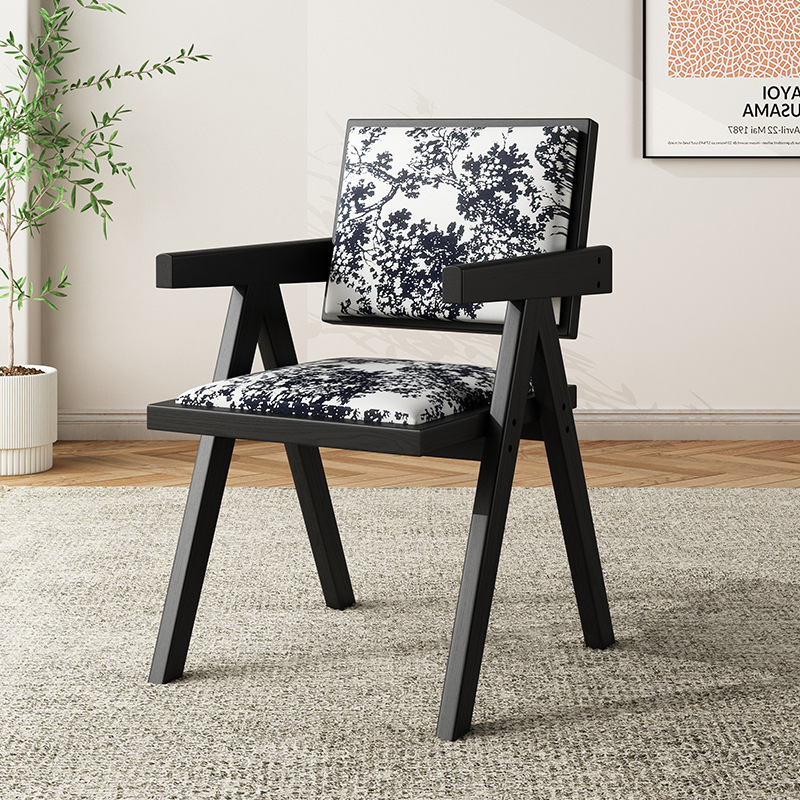 Black wood color/bayberry tree jacquard