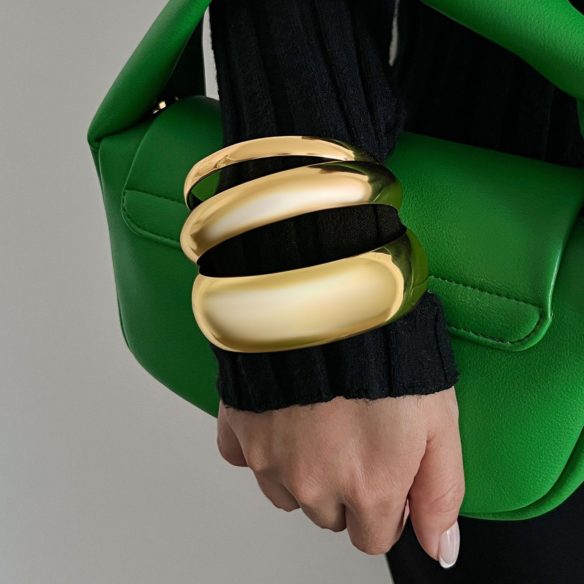 5:03 gold 3-piece set 5553