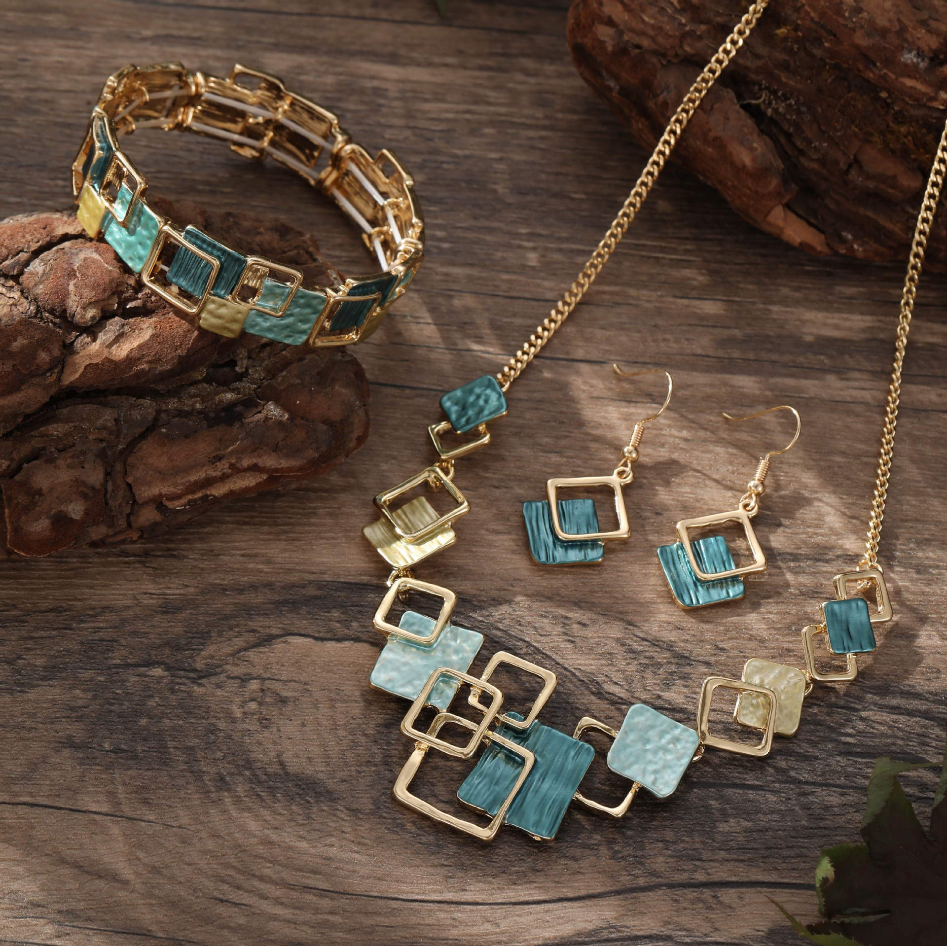 1:Peacock Green Geometric Square Necklace Earrings Bracelet suit