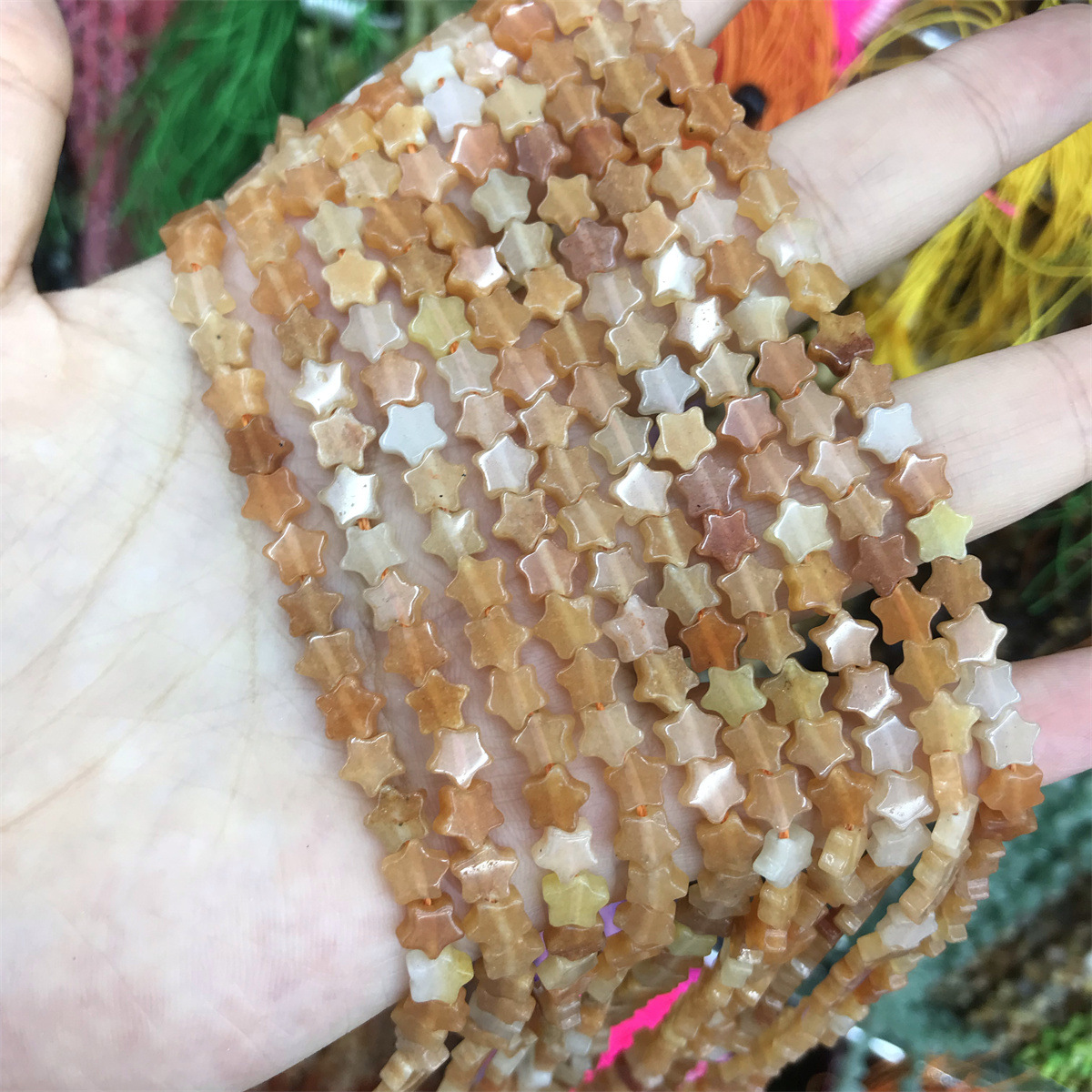 04-red aventurine 6mm star shape, about 70 pieces