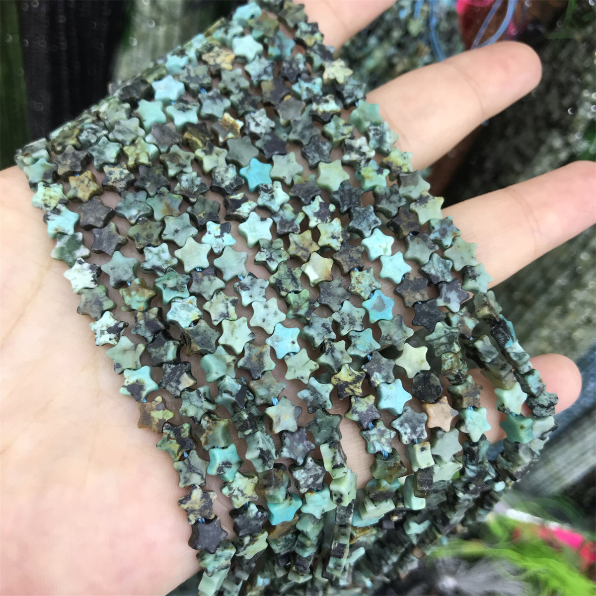 13-african pine 6mm star shape, about 70 pieces pe