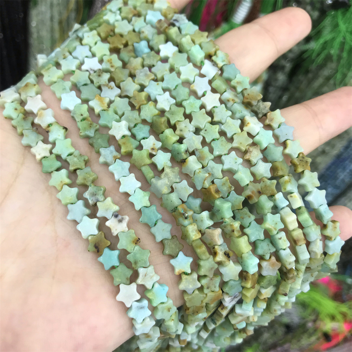 18-aobao 6mm star shape, about 70 pieces per piece