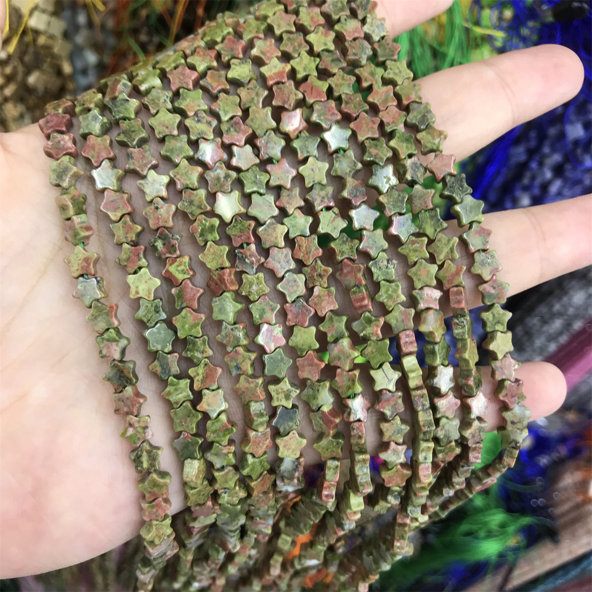 7:07-flower green stone