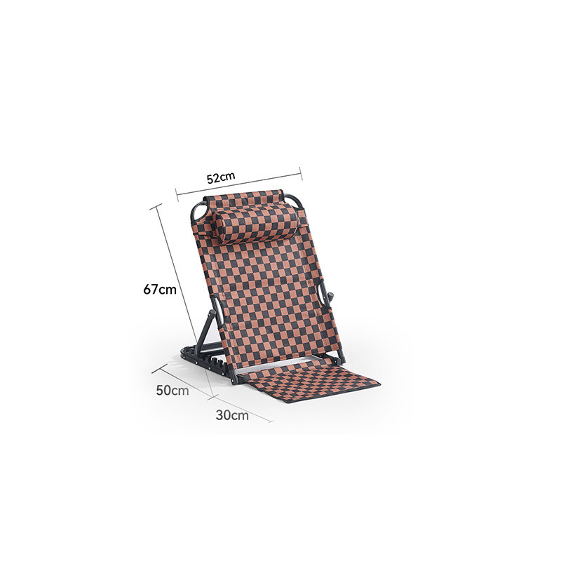 Heightened backrest with seven levels of reclining and headrest - chessboard style