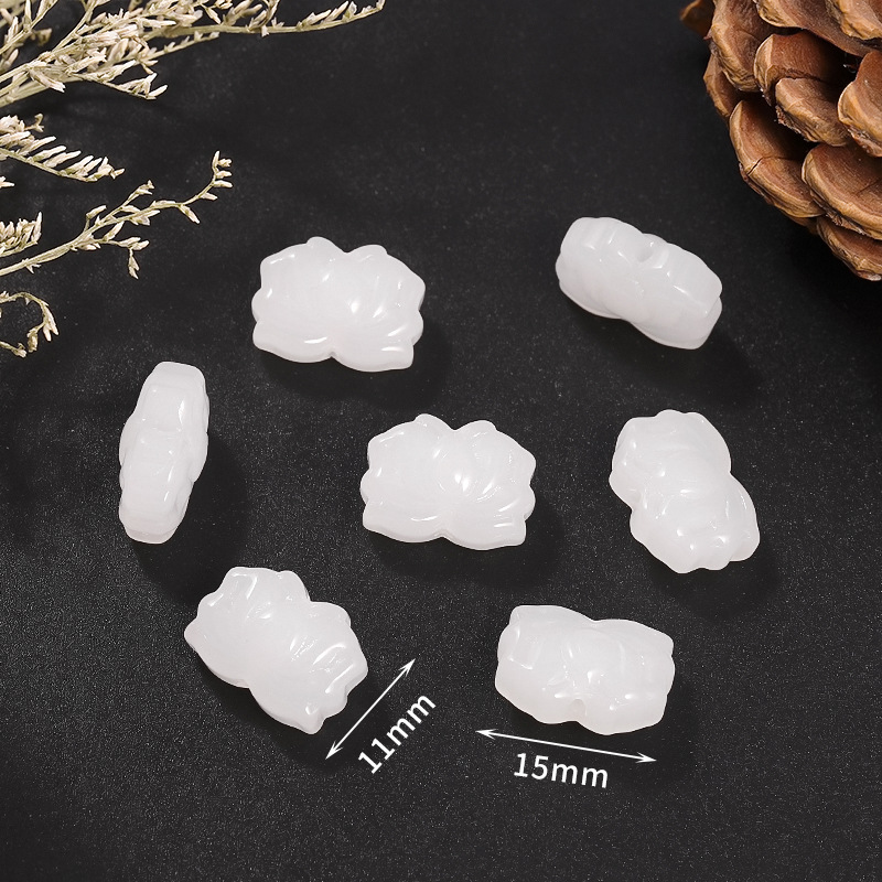 12:13 white jade lotus 11 * 15mm