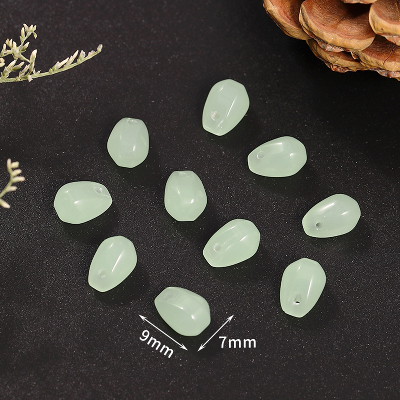 19:20 light green side hole water drop 7 * 10mm