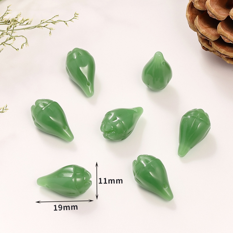 34:42 dark green magnolia bud 11*19mm