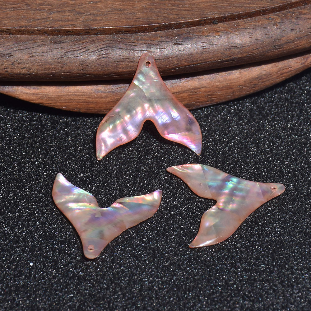 Red scallops with carp tails