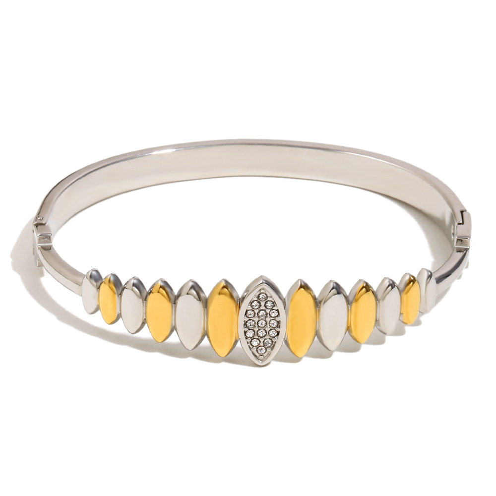 Water drop arrangement buckle bracelet-two colors