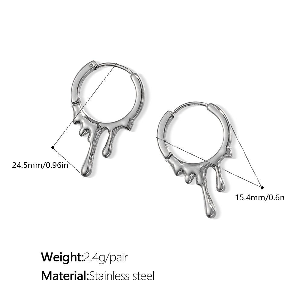 8:Eh961s silver earrings