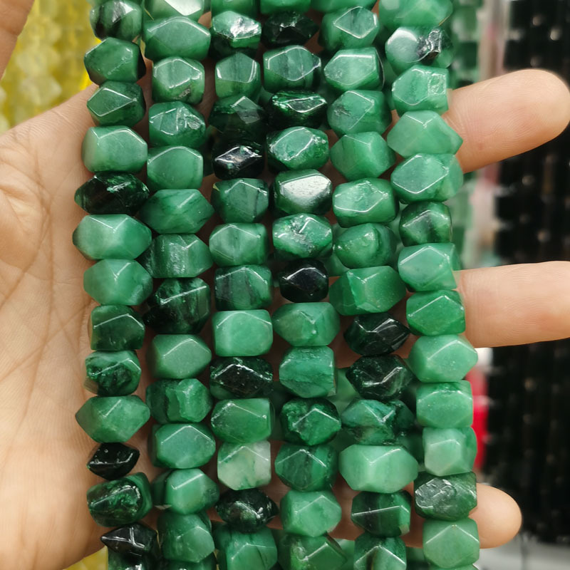 Green mica 6*11mm