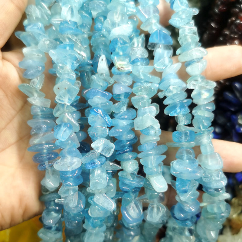 Aquamarine treasure 4*10mm