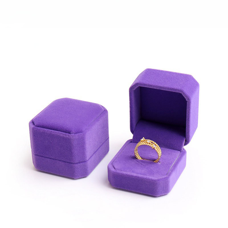 1:Finger Ring box 55x50x40mm