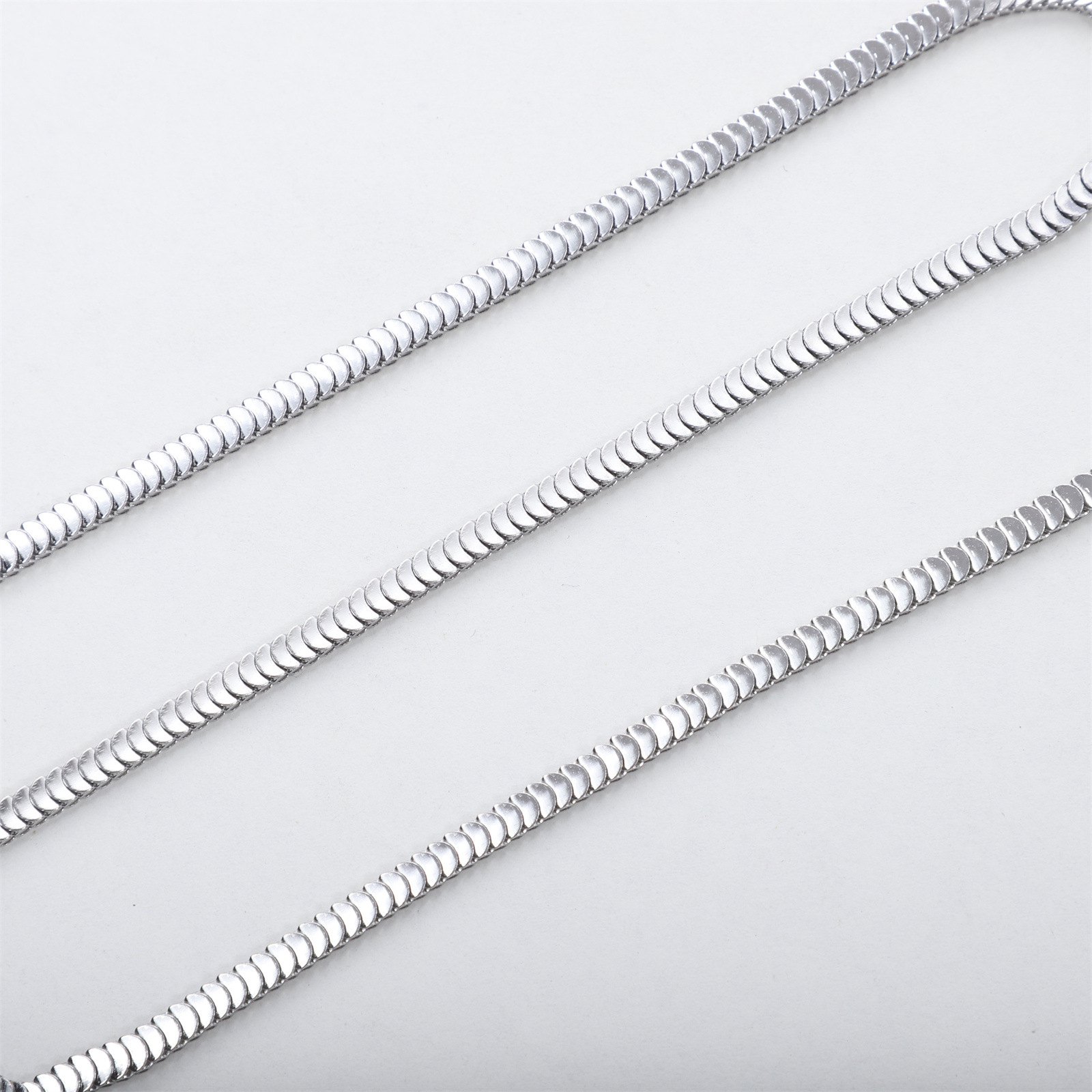 1:Fish scales 4.0mm wide