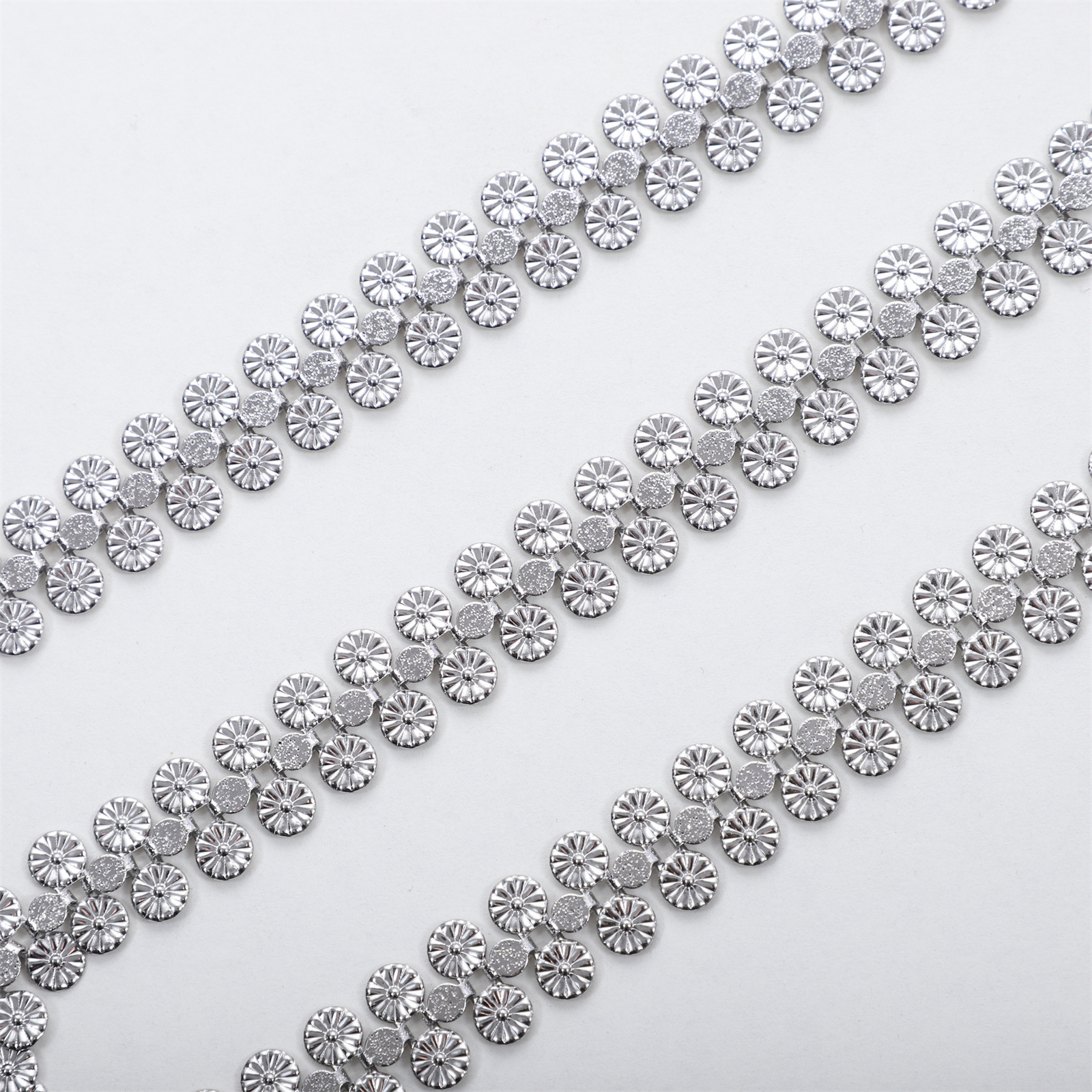 3:Double sunflower 14.5mm wide