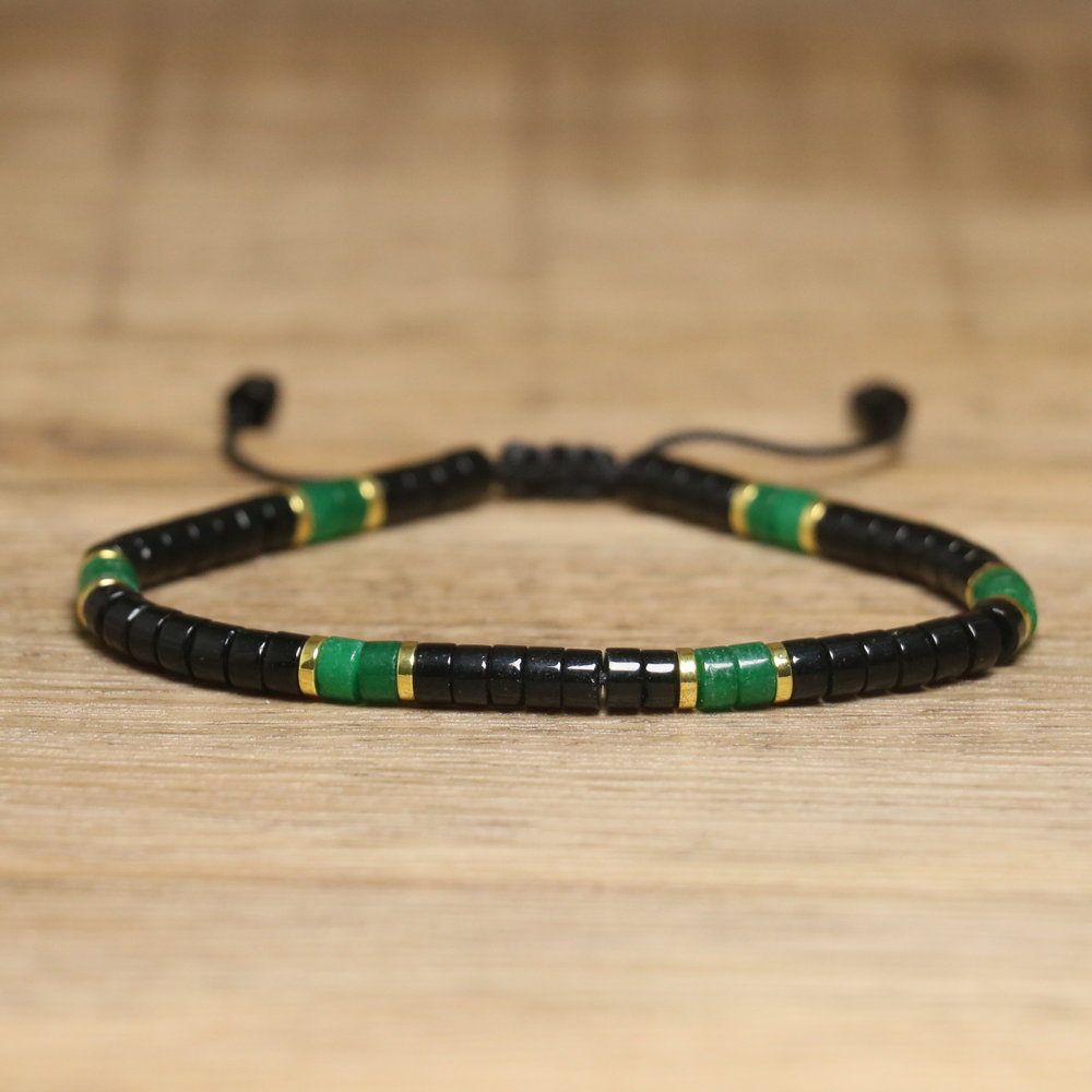 79:79 dry green and black agate
