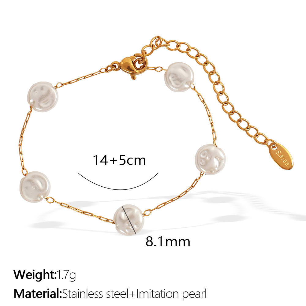 4:Sl94 white bead gold bracelet