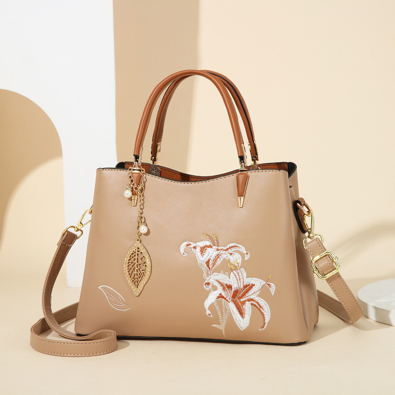 Embroidery model-khaki