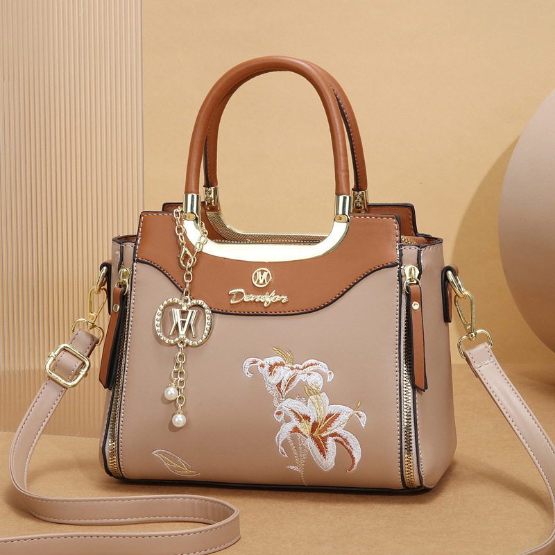 Embroidery model-khaki