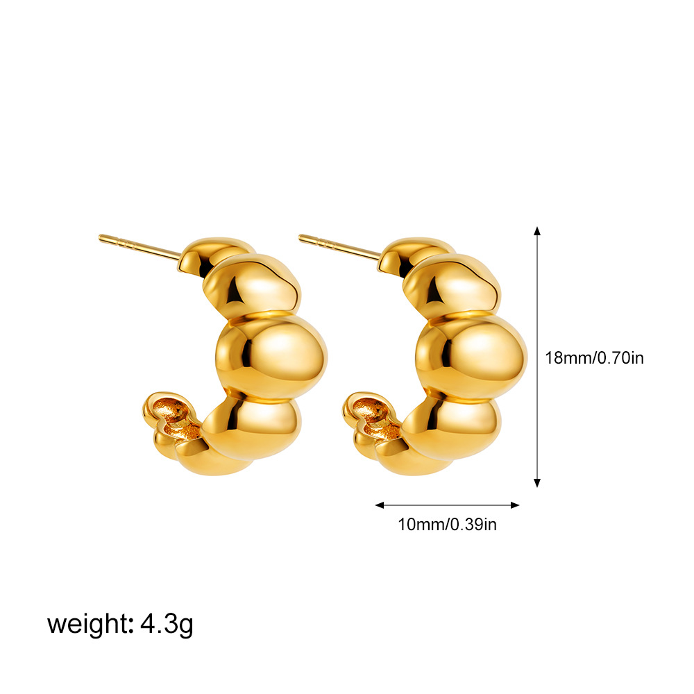 15:Golden geometric c shape