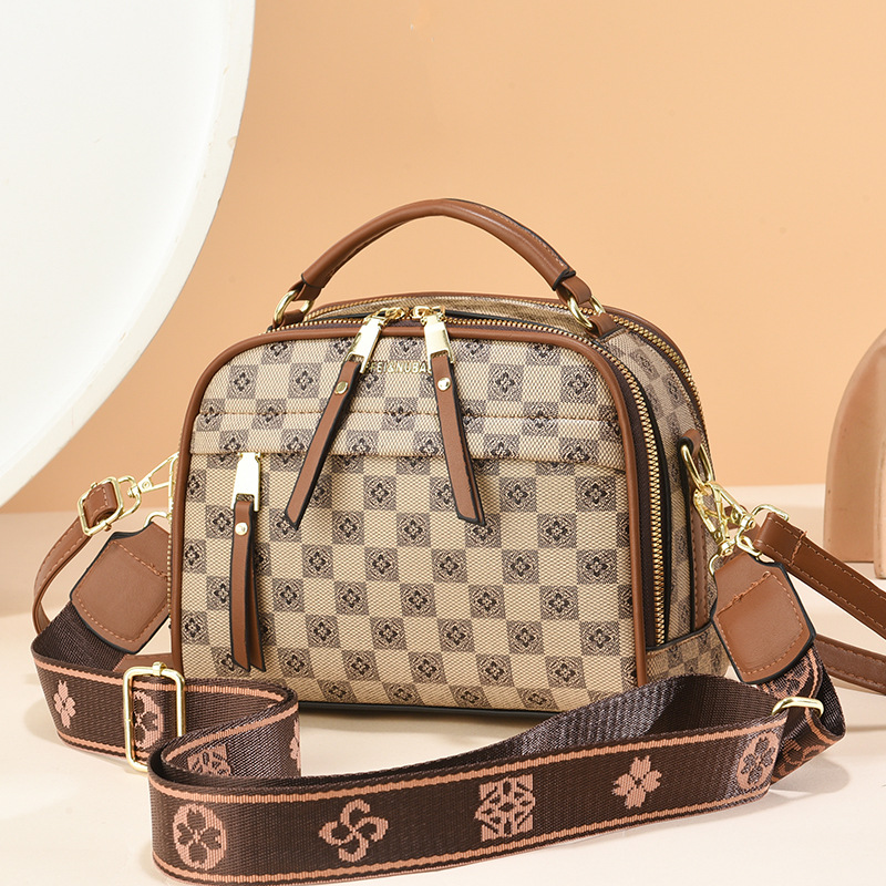 Checkerboard [khaki]