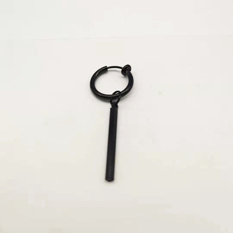 2:Ear clip square Black