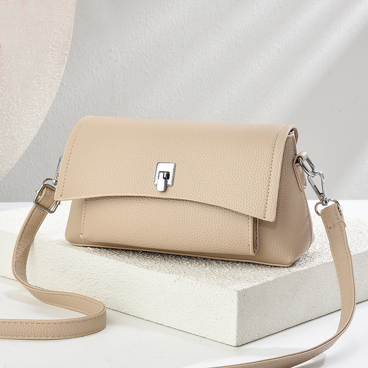 light khaki