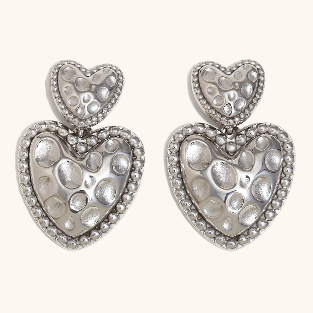 2:Meteorite pattern love earrings-steel color