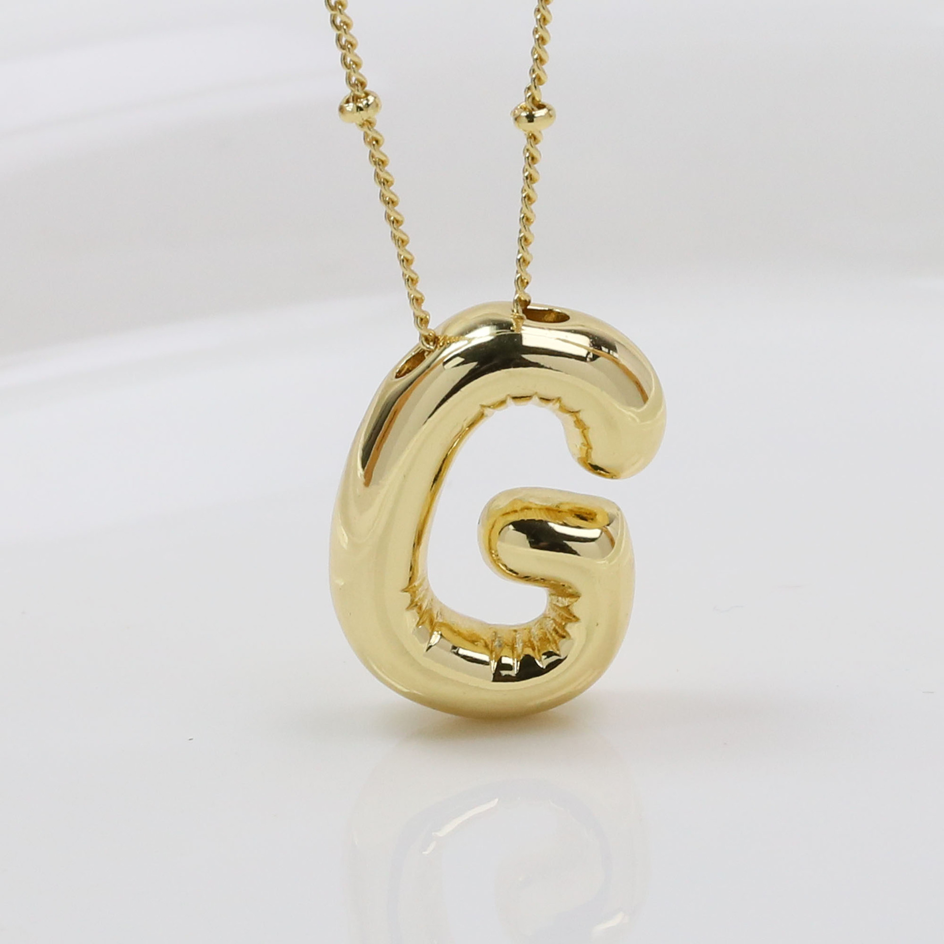 8:G (Necklace)