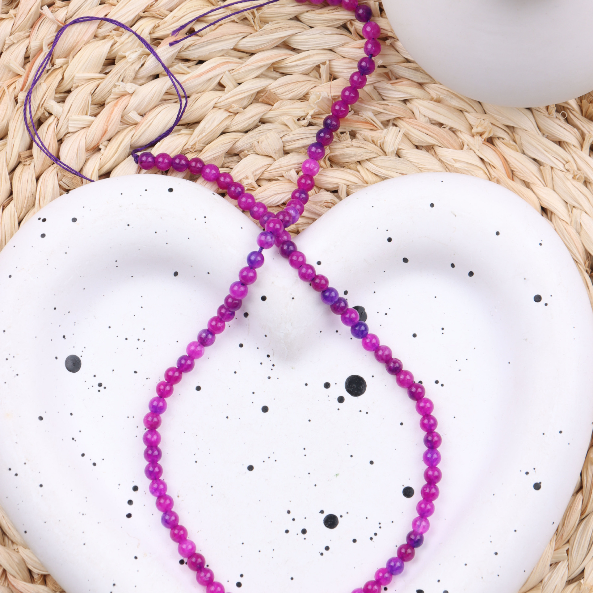 1:There are approximately 89 pieces of 4mm each