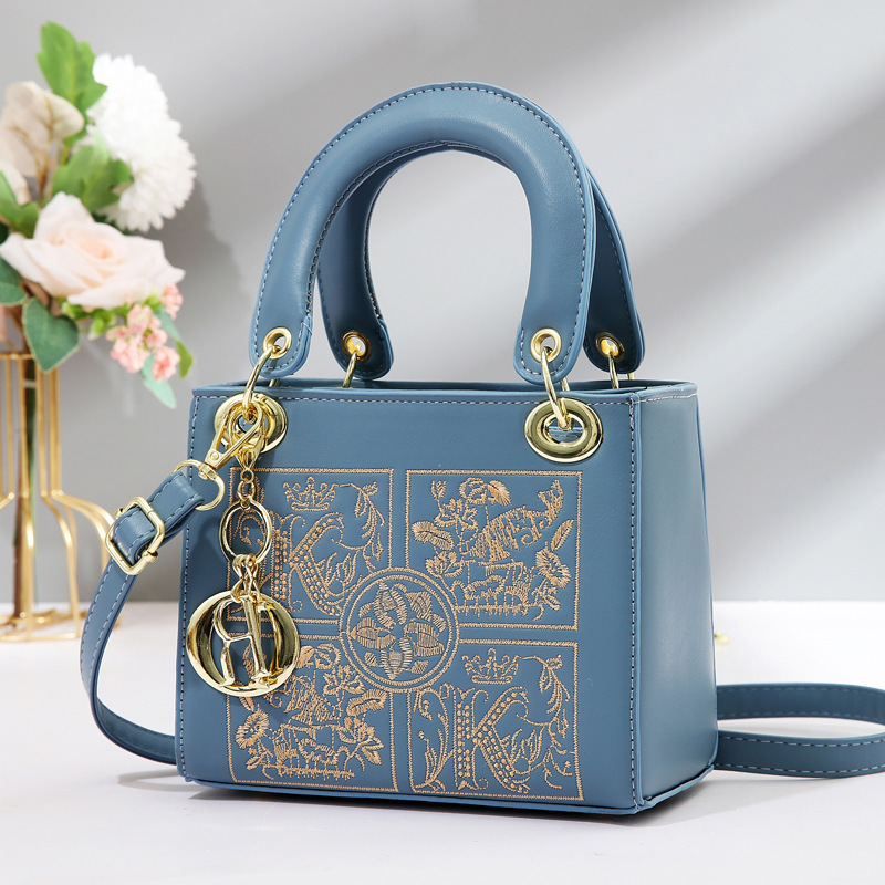 Blue/embroidered style