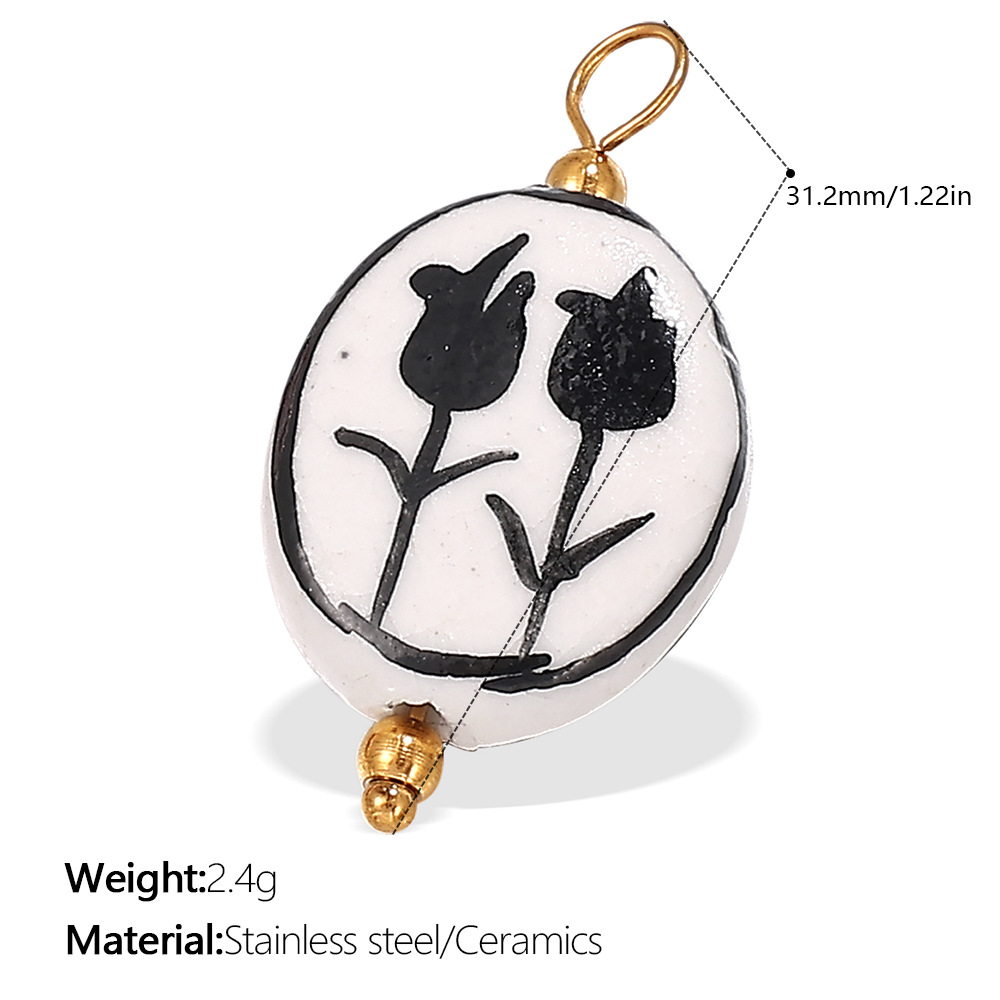 9:Pj358bkwg black and white ceramic pendant