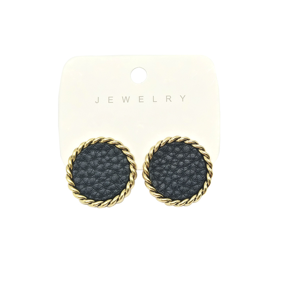 6:Round black stud earrings (card not included)