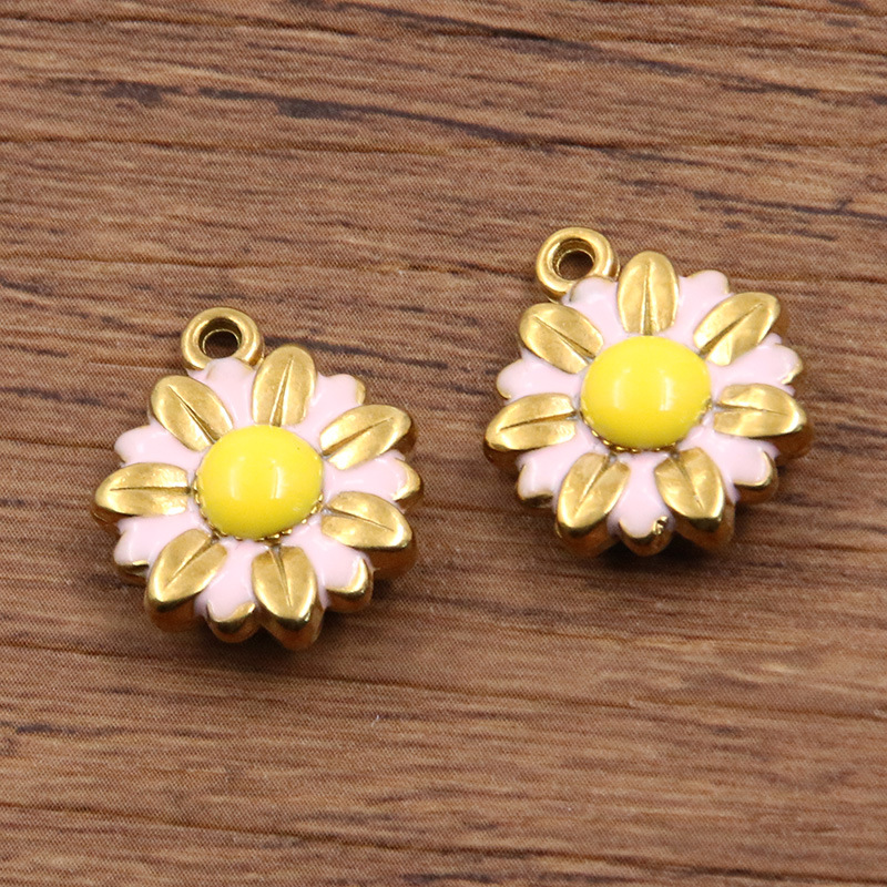 8:No. 3 pink double-sided flower 15x18mm 3.3g