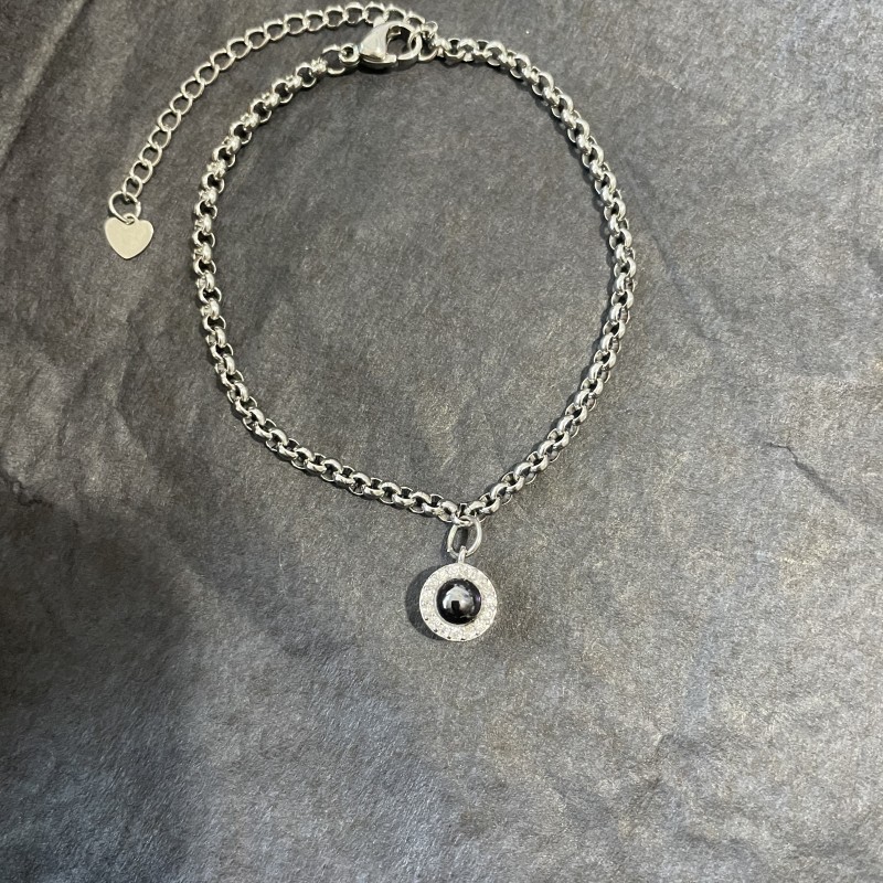 2:Titanium steel plated with white gold