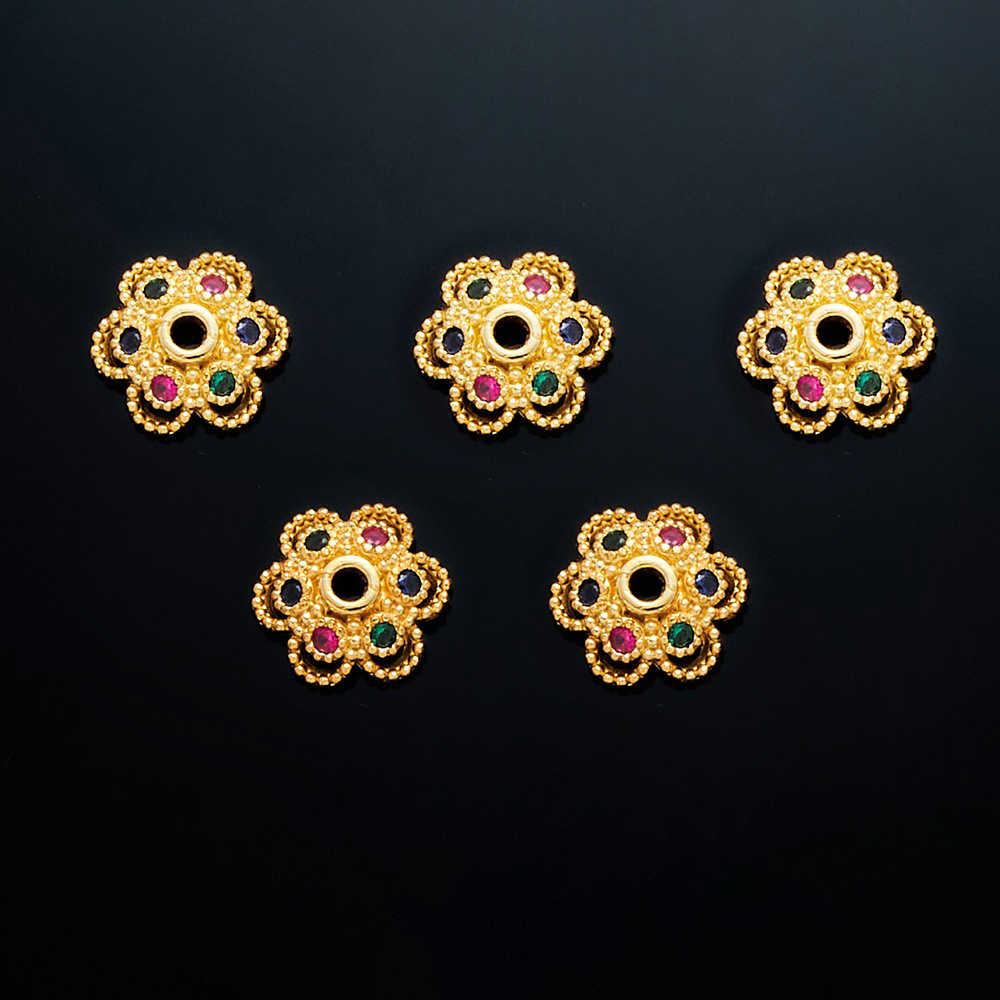 # 389-colored zircon Diameter 6mm (strong color re