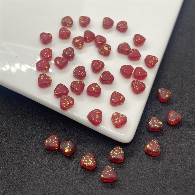 18:Etching red gold dots